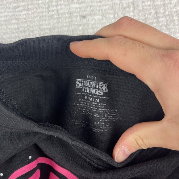 Netflix Stranger Things Fade Girls Graphic Sweatshirt Crewneck Black Size Med - Picture 11 of 16